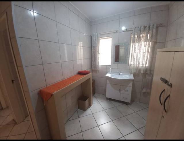 BUSINESS FOR SALE IN SASOLBURG CENTRAL